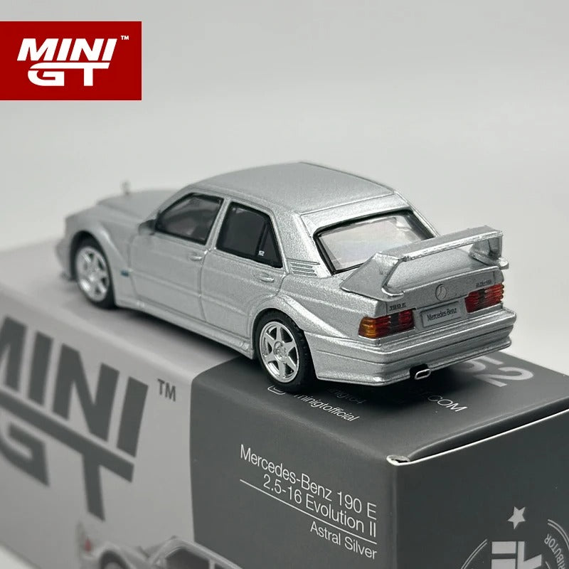 MINI GT Mercedes-Benz 190E 2.5-16 Evolution II — Astral Silver