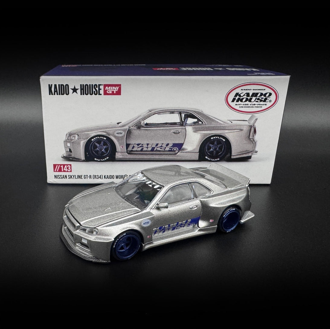 Kaido House Nissan Skyline GT-R (R34) SHINJUKU V1