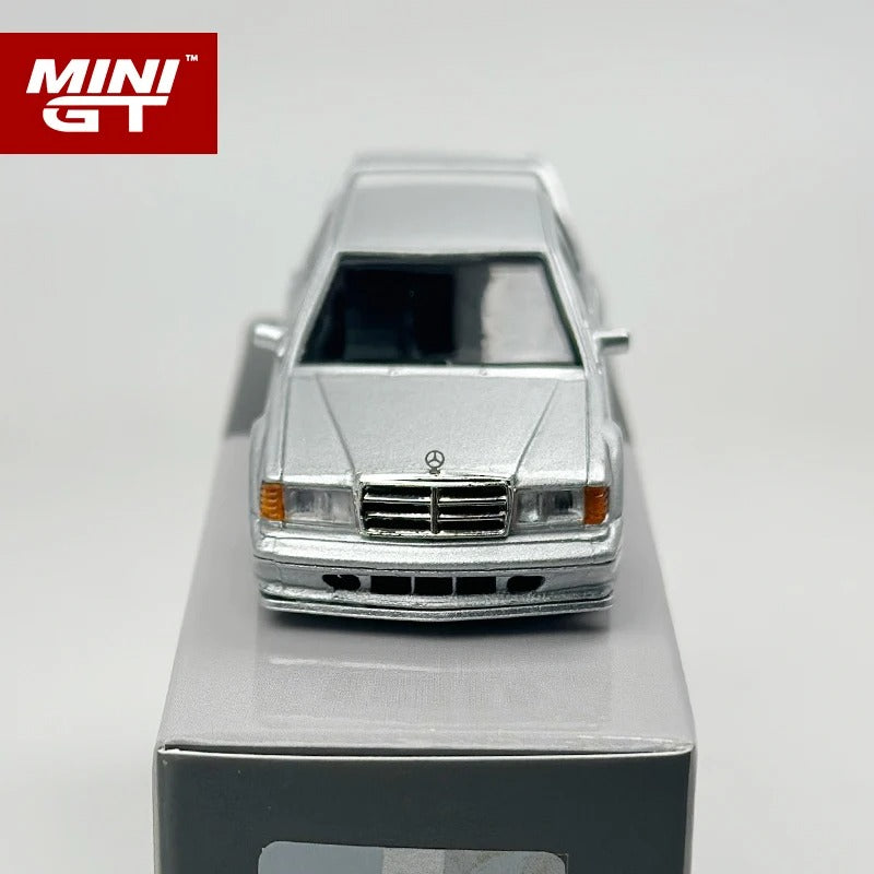 MINI GT Mercedes-Benz 190E 2.5-16 Evolution II — Astral Silver