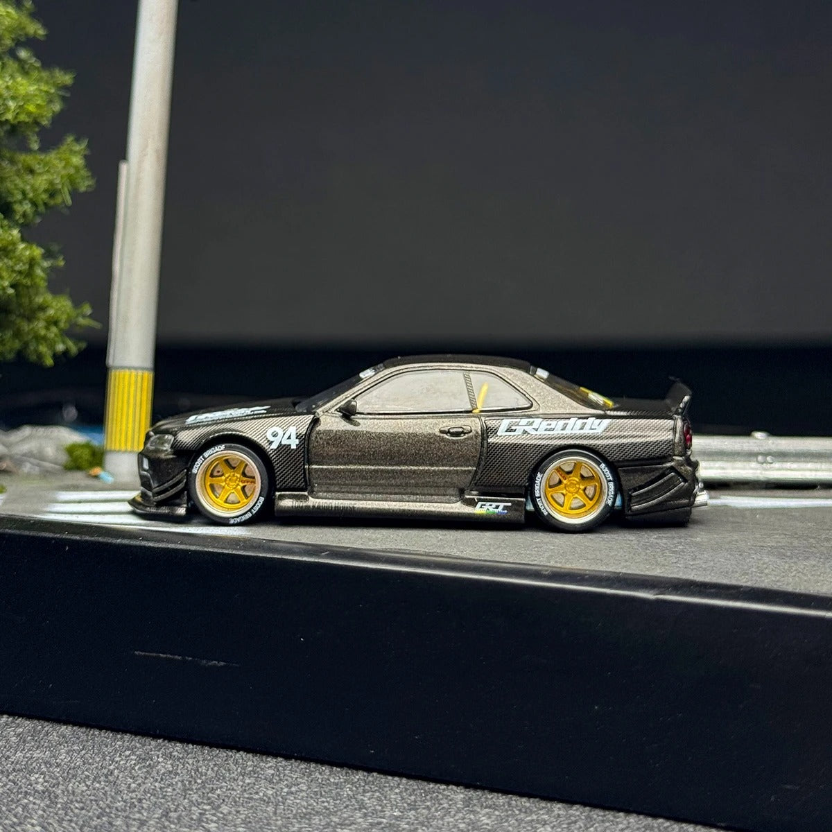 KaidoHouse x MiniGT R34 #222 — Greddy Black/Carbon LIMITED