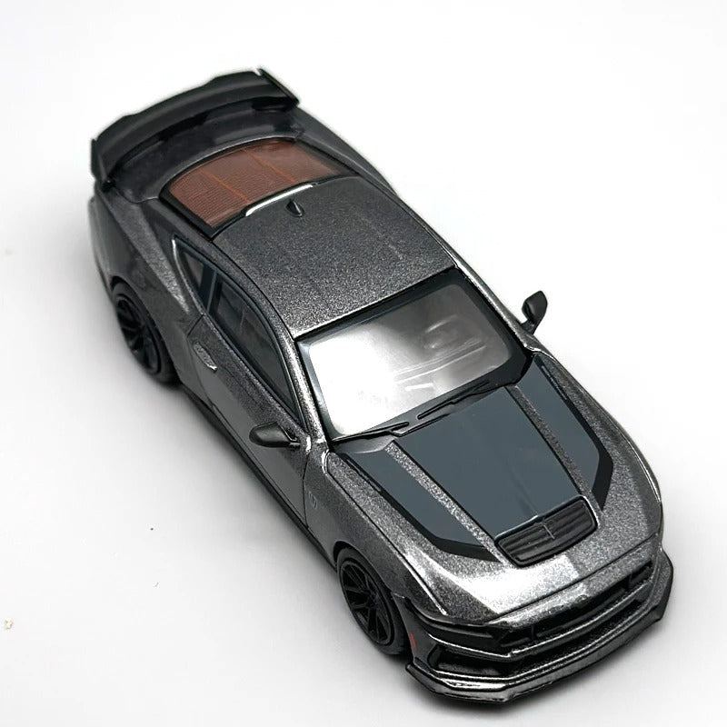 MiniGT Ford Mustang Dark Horse 2024 – Carbonized Gray (MGT957)